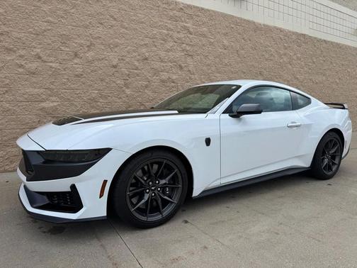 Oxford White 2024 Ford Mustang Dark Horse Fastback