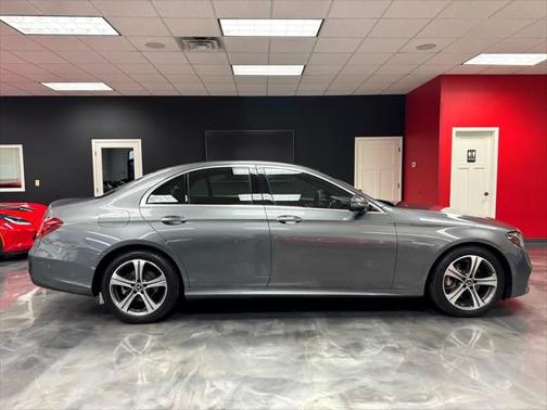 2019 Mercedes-Benz E-Class 4MATIC