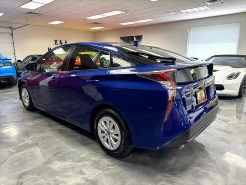 2016 Toyota Prius Two