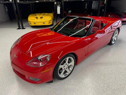 Red 2005 Chevrolet Corvette Base