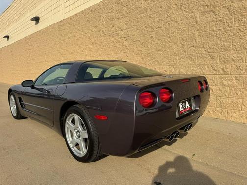 1998 Chevrolet Corvette Base
