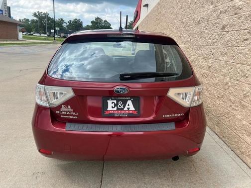 Maroon 2011 Subaru Impreza 2.5 i Premium