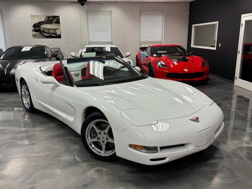 2000 Chevrolet Corvette Base