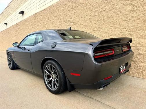 2015 Dodge Challenger SRT 392
