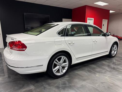 2013 Volkswagen Passat 2.0 TDI SEL Premium