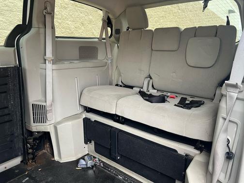 2012 Dodge Grand Caravan SE/AVP