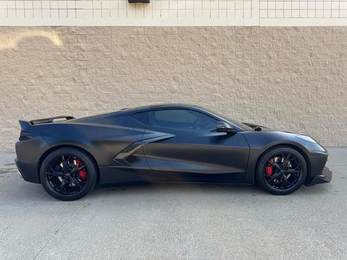 2022 Chevrolet Corvette Stingray w/2LT