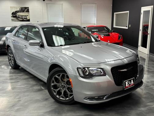 2018 Chrysler 300 S