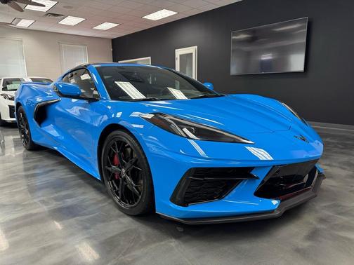 2022 Chevrolet Corvette Stingray w/2LT