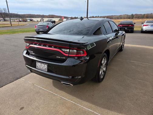 2015 Dodge Charger SXT