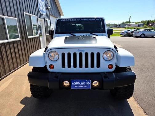 2012 Jeep Wrangler Sahara