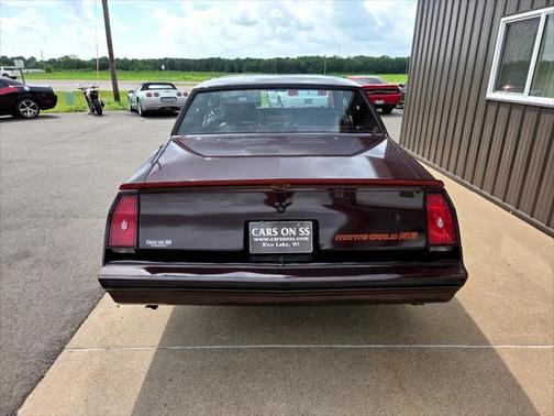 1986 Chevrolet Monte Carlo Base