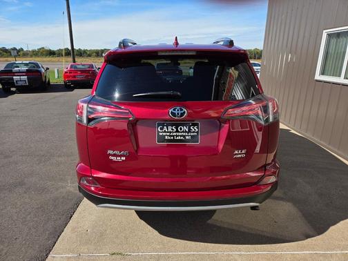 2018 Toyota RAV4 XLE