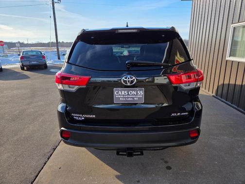 2017 Toyota Highlander XLE