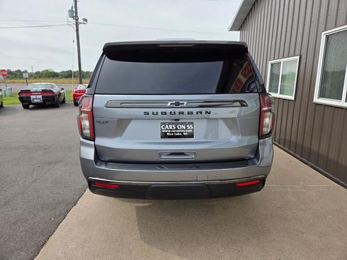 2021 Chevrolet Suburban 4WD Z71