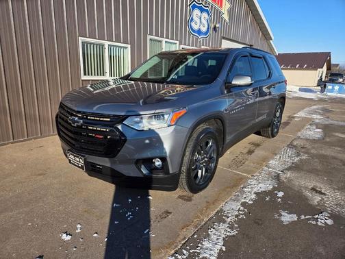 2021 Chevrolet Traverse RS