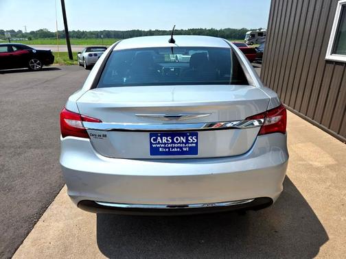 2012 Chrysler 200 Touring