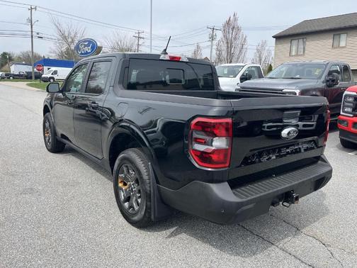 2023 Ford Maverick Lariat