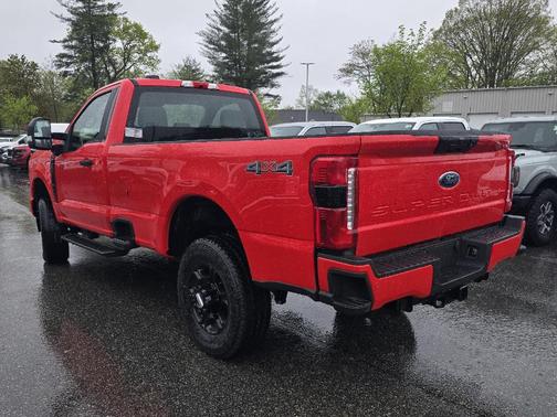 2025 Ford F-350 XL