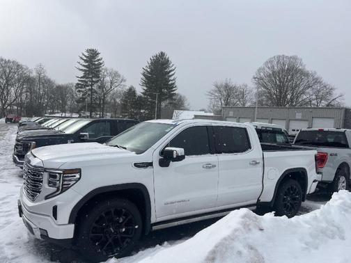 2023 GMC Sierra 1500 Denali