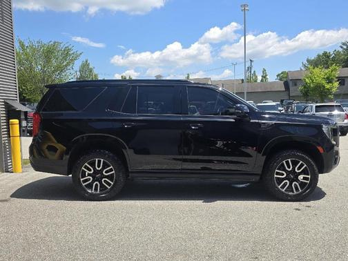 2021 GMC Yukon AT4