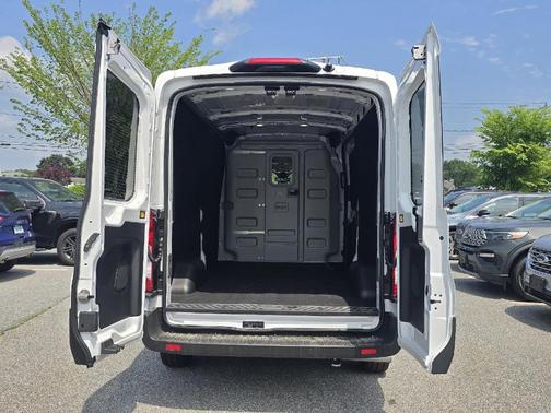2025 Ford Transit-250 148 WB Medium Roof Cargo