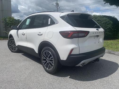 2024 Ford Escape PHEV