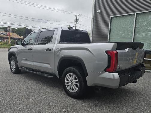 2023 Toyota Tundra SR5
