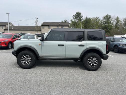 2024 Ford Bronco Badlands