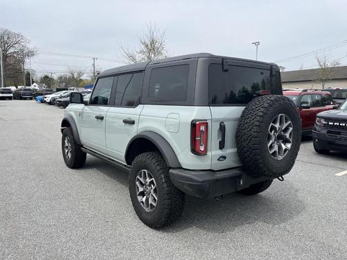 2024 Ford Bronco Badlands