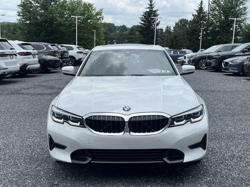 2022 BMW 330 i xDrive