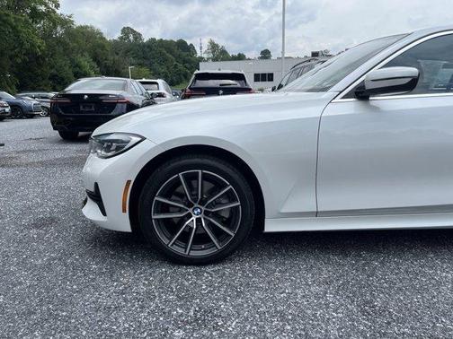 2022 BMW 330 i xDrive