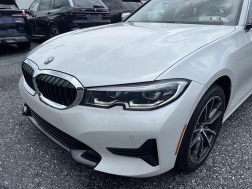 2022 BMW 330 i xDrive