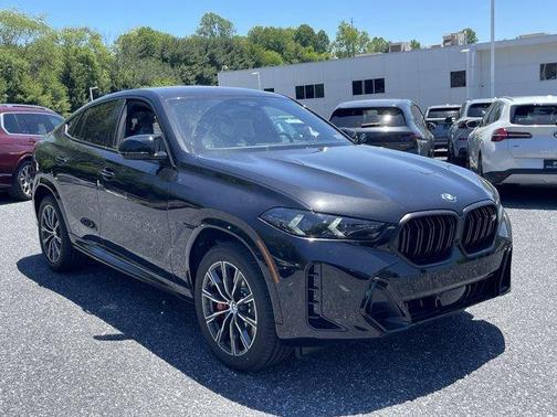 Black Sapphire Metallic 2027 BMW X6 M60i