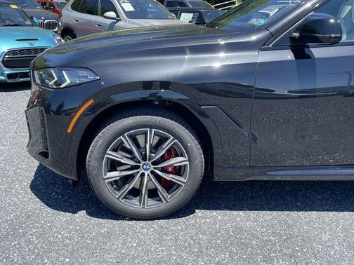 Black Sapphire Metallic 2027 BMW X6 M60i