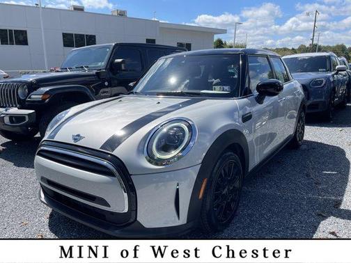 2022 MINI Hardtop Cooper