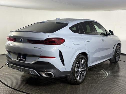 Gray 2026 BMW X6 xDrive40i
