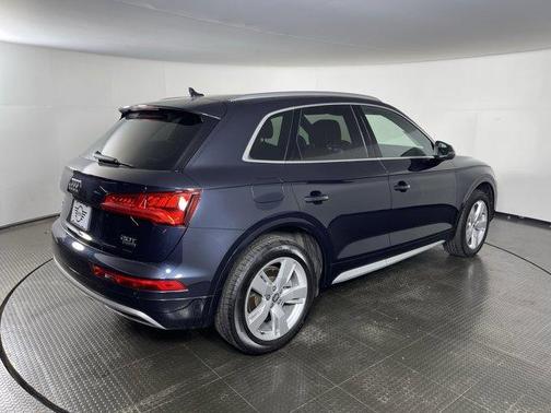 2018 Audi Q5 2.0T Premium Plus