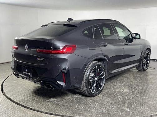 2023 BMW X4 M40i