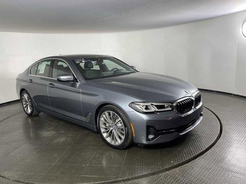 2022 BMW 530 i xDrive
