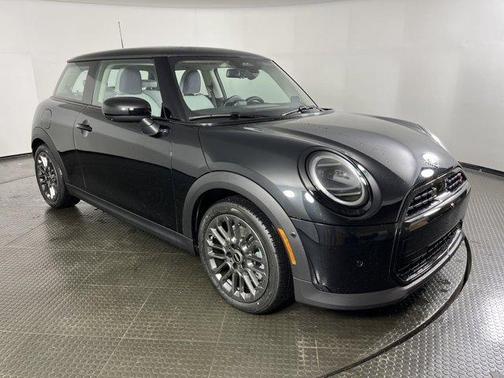 2025 MINI Hardtop