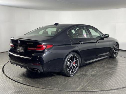 2023 BMW M550 i xDrive