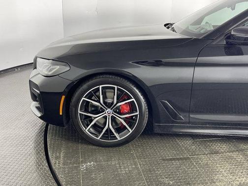 2023 BMW M550 i xDrive