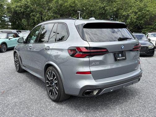 Gray 2024 BMW X5 PHEV xDrive50e