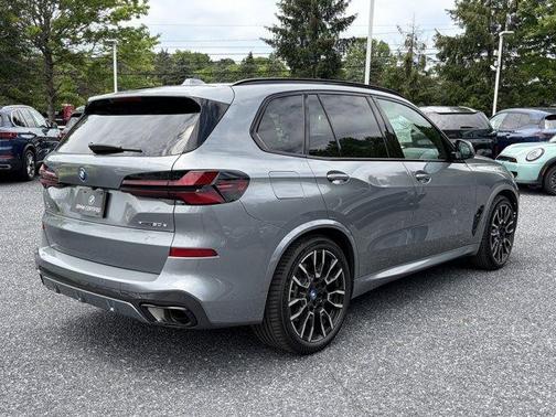 Gray 2024 BMW X5 PHEV xDrive50e