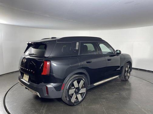 2025 MINI Countryman S