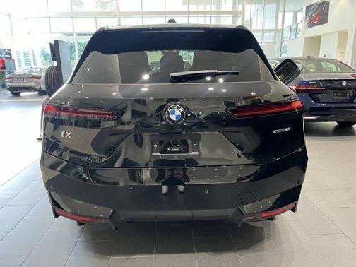2026 BMW iX xDrive45