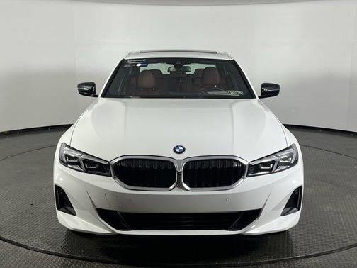 2024 BMW 330 i xDrive