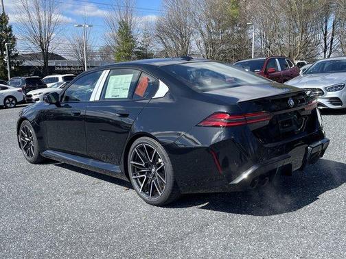 Black Sapphire Metallic 2026 BMW M5 Base