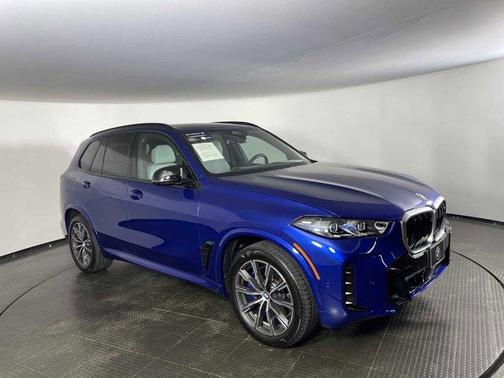 2024 BMW X5 M60i